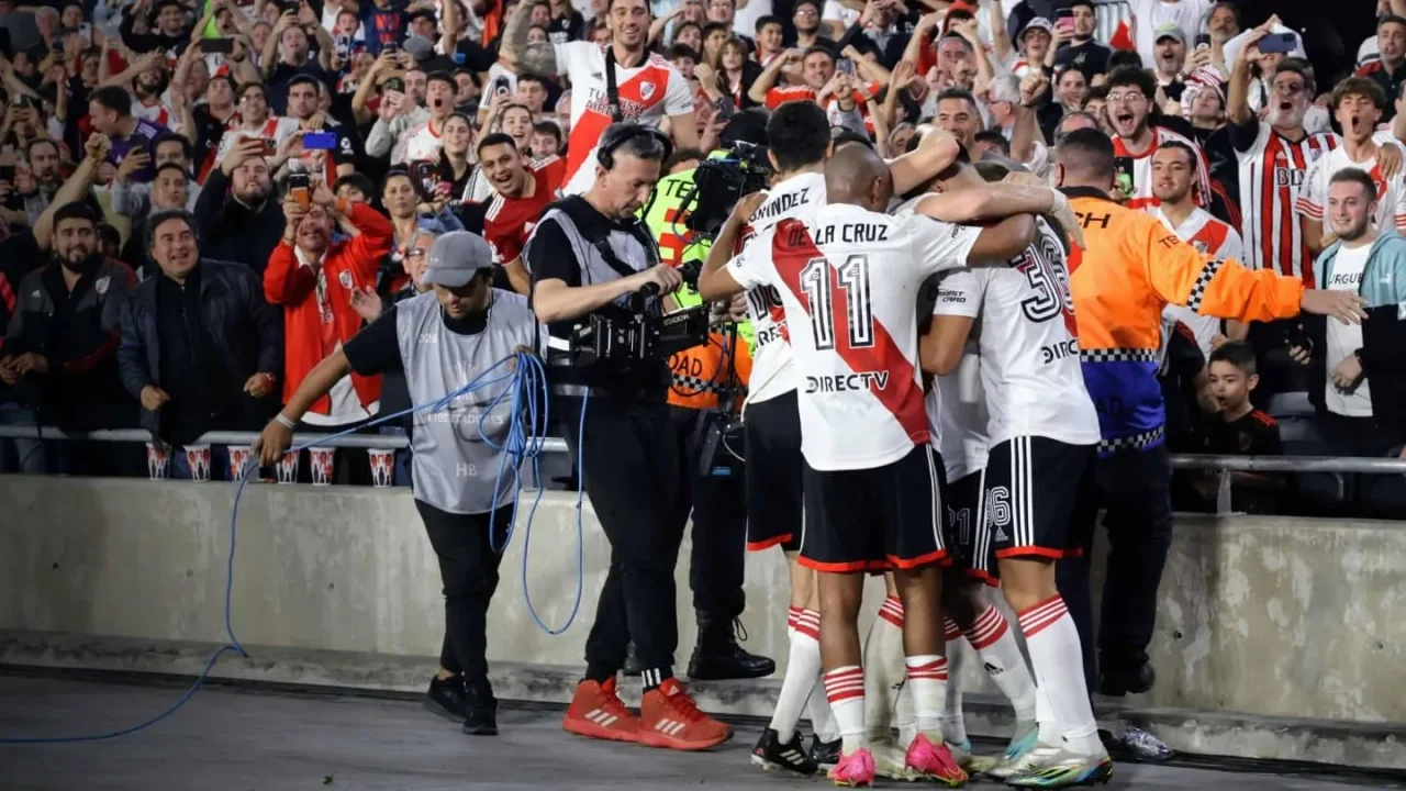 River Plate gana 2-1 a Inter en los octavos de la Copa Libertadores 2023
