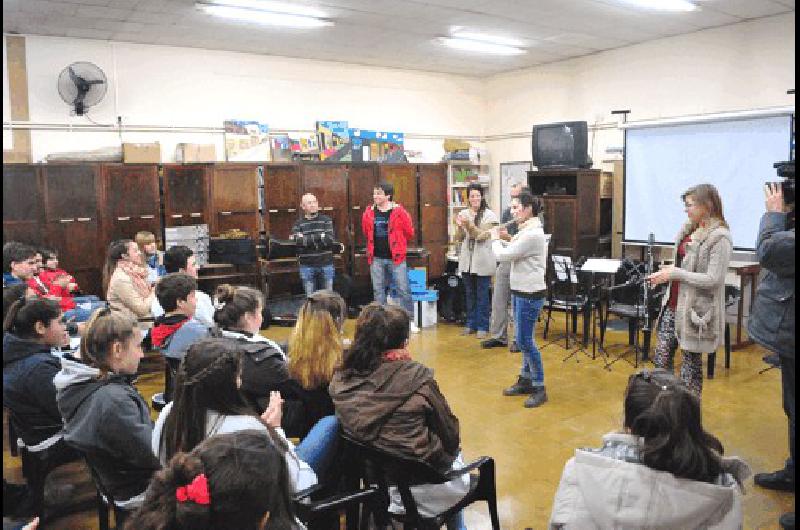 Los músicos provienen de OlavarrÃa y fueron especialmente seleccionados.