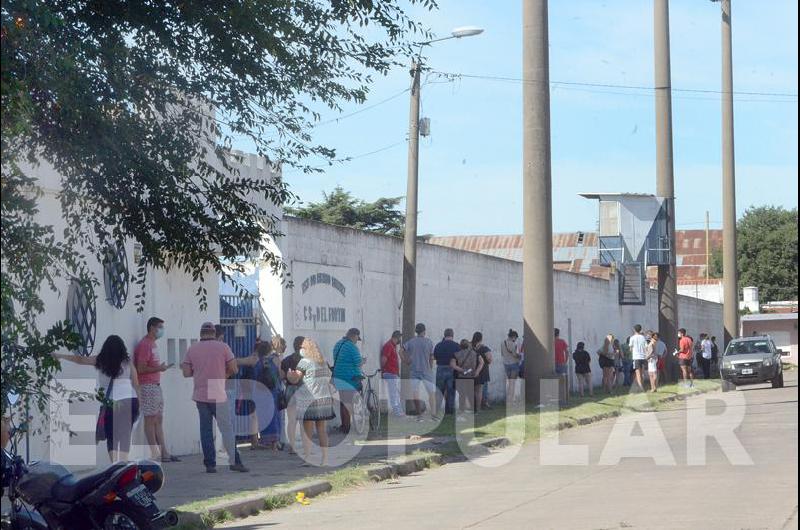466 personas diagnosticadas con Covid en un día en Olavarría: uno de cada dos da positivo