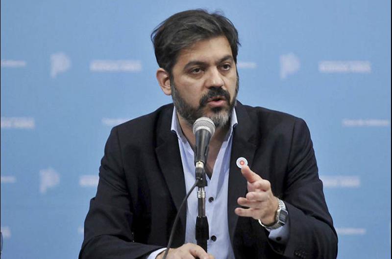 Desde la Provincia, Bianco le hizo un guiño a la reelección indefinida de los intendentes