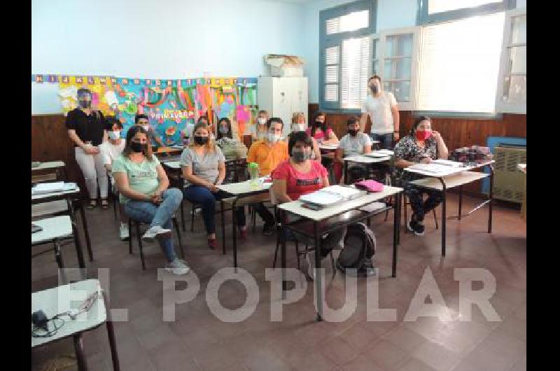 Alumnos del CENS NÂ° 451 participaron de la Feria de Ciencias.