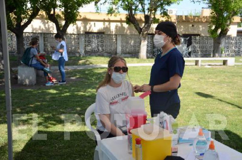 ContinÃºan los avances en la vacunaciÃ³n de las personas mÃ¡s jÃ³venes.