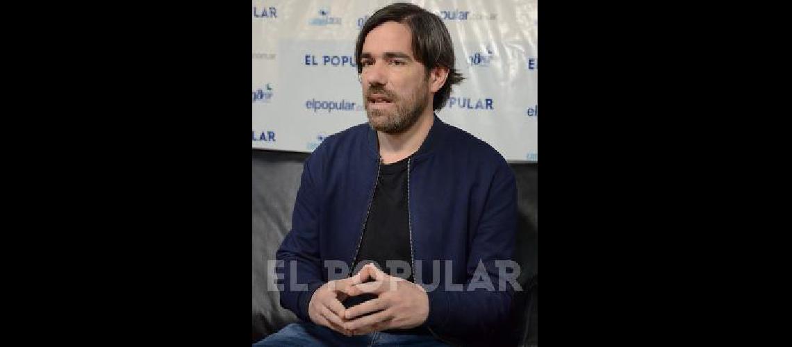 El FIT propuso "reducir la jornada laboral a seis horas".