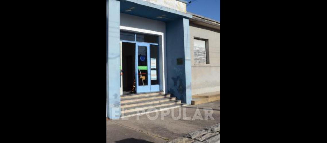 Galli y Aba firmaron la escritura del predio de la Facultad de Ciencias de la Salud local