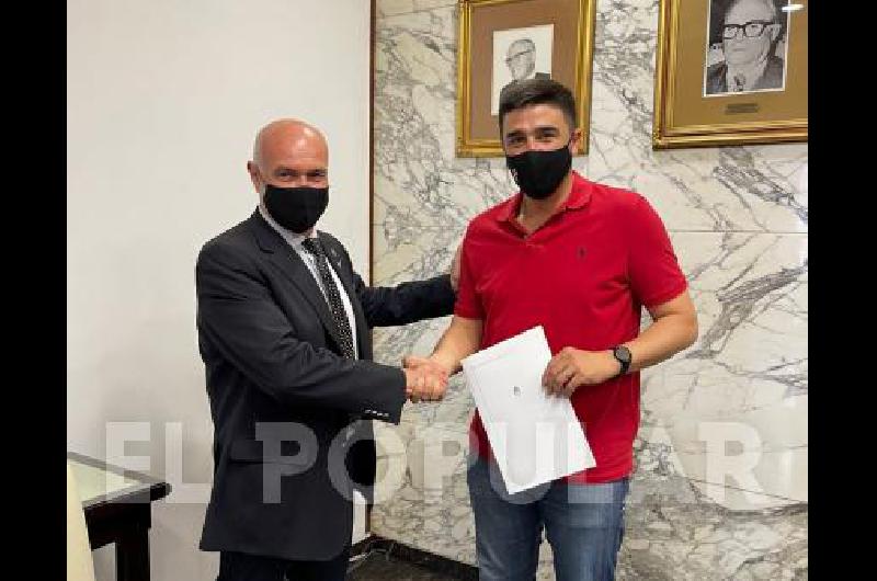 Galli y Aba firmaron la escritura del predio de la Facultad de Ciencias de la Salud local