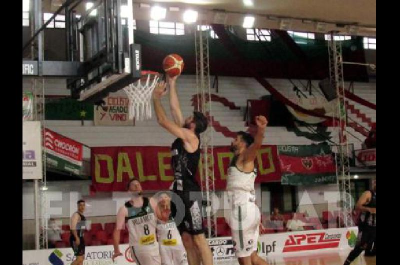 Estudiantes le ganó ayer a Villa Mitre de BahÃa Blanca por 76 a 72.