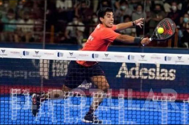 El olavarriense avanza en el Córdoba Open.