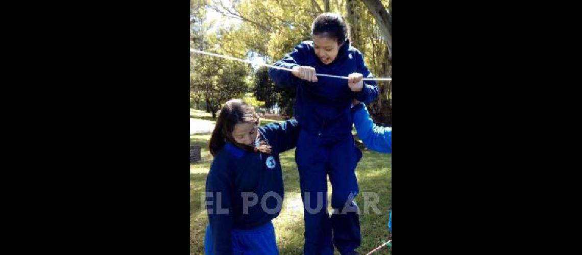 "Cuando la formaciÃ³n en valores se hace servicio, la EducaciÃ³n FÃ­sica se convierte en una herramienta de transformaciÃ³n social que cambia y enriquece la vida de las personas".