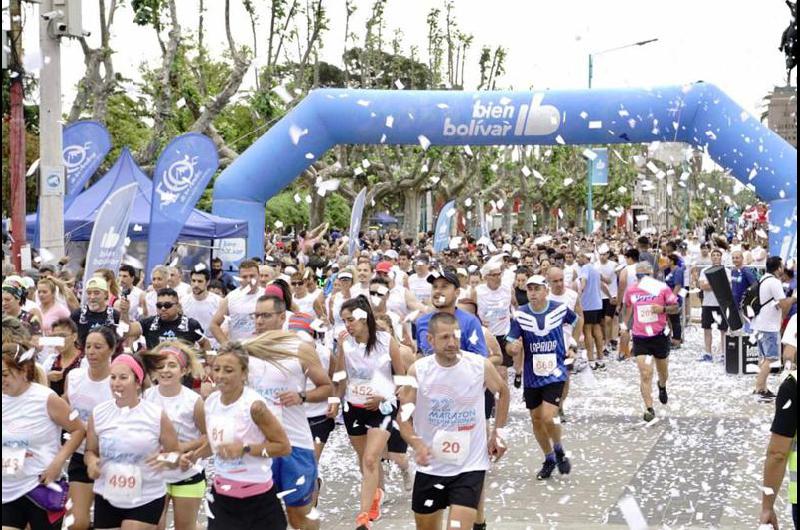 Bolívar vivió una fiesta con la 22° maratón internacional Dino Hugo Tinelli