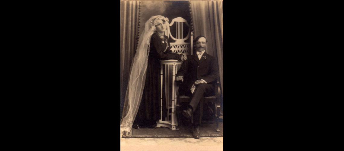 Enlace Rivetta Juan y Migliorata Natalia (3/11/1917). Abuelos maternos Foto: Daniel O. Vedelini