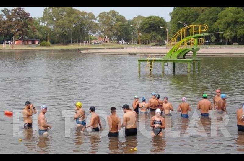 Corrieron en Azul