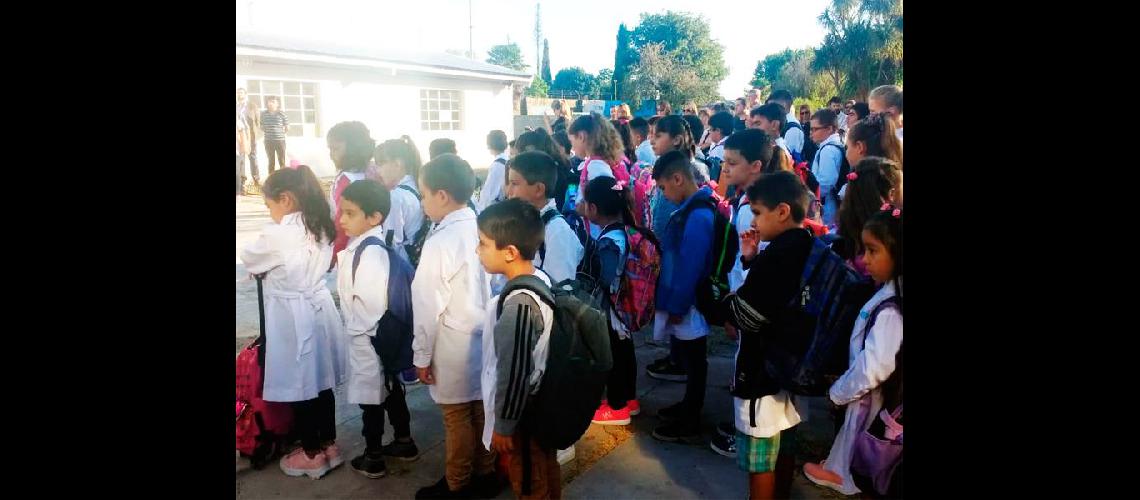 Con la remodelación de la Escuela 2 de Sierra Chica, Galli abrió el ciclo lectivo