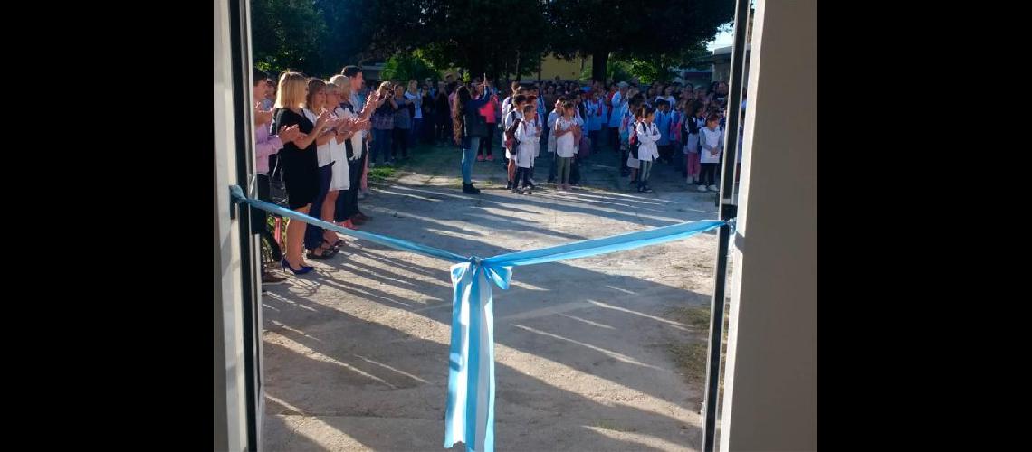 Con la remodelación de la Escuela 2 de Sierra Chica, Galli abrió el ciclo lectivo