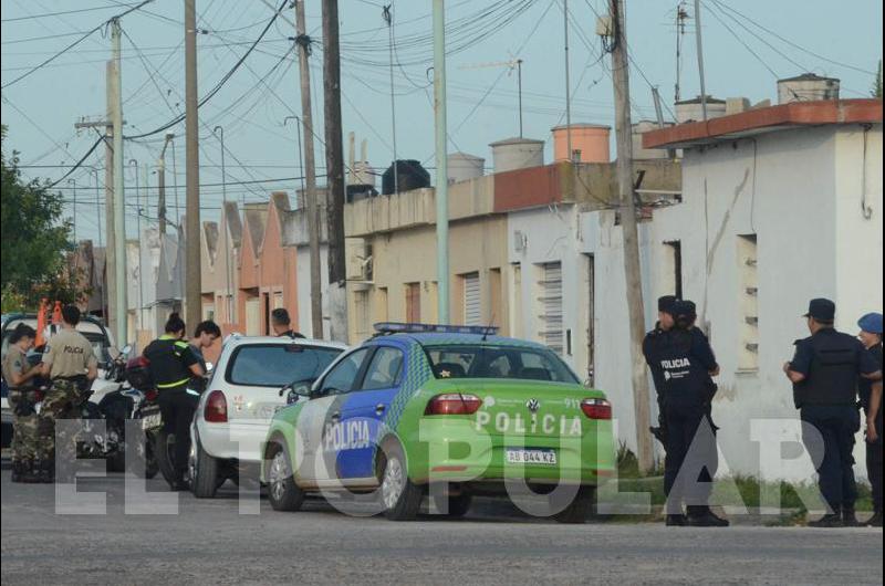 Allanamientos en el barrio Hipólito Yrigoyen: una persona detenida