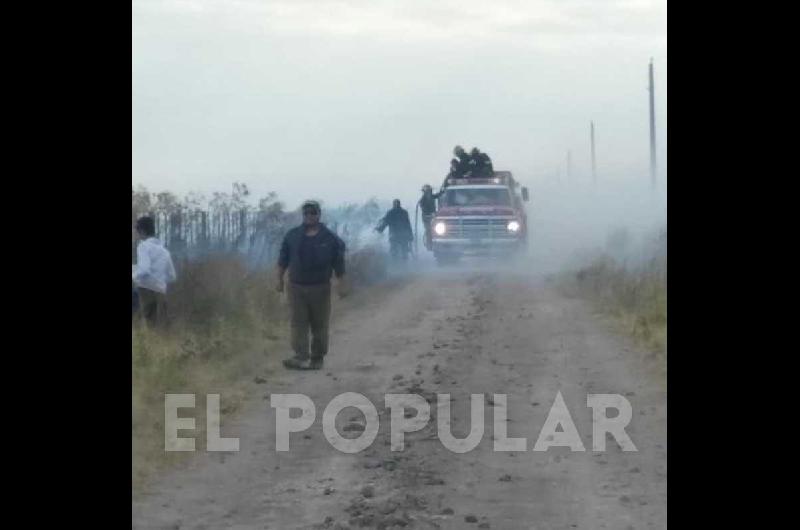 Importante incendio camino a Blanca Chica