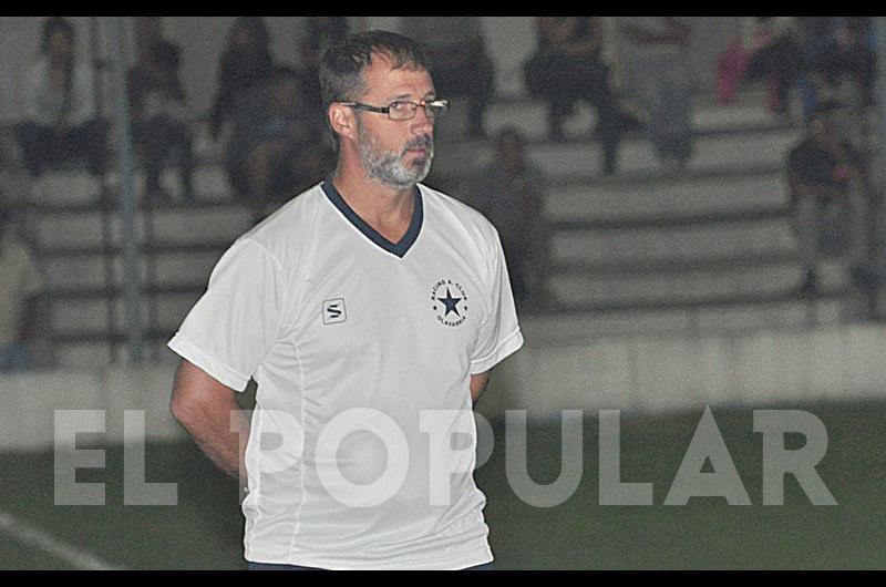 Rescindieron con Menino, sigue Crispín