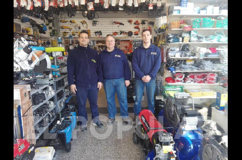 Olavarría Goma, el supermercado de la industria