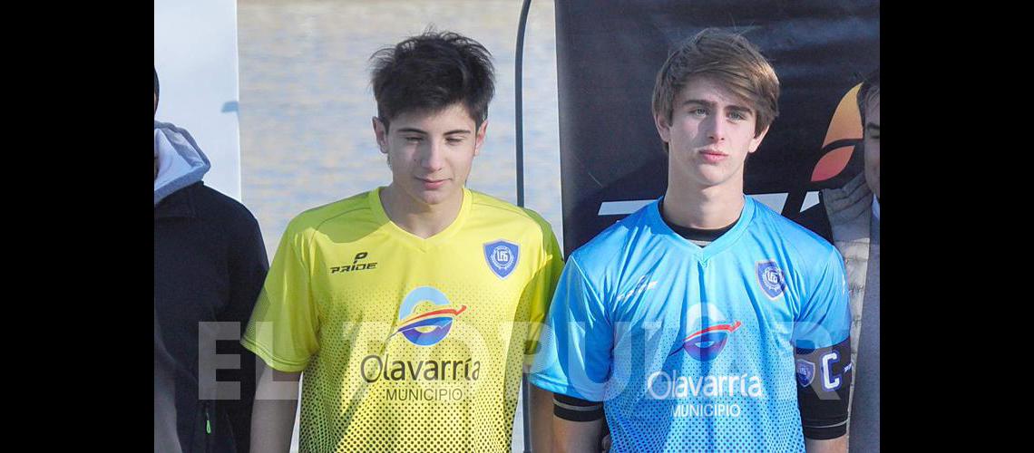 OlavarrÃ­a tiene nuevas camisetas. Carlos RamÃ­rez