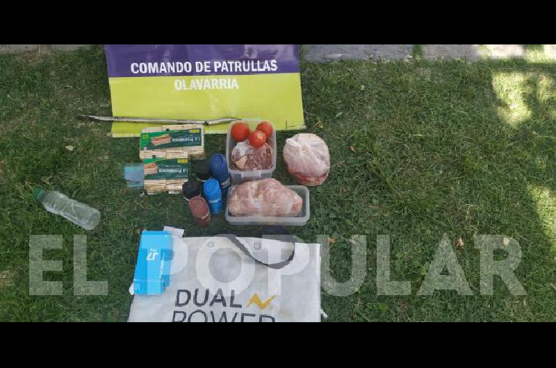 En uno de los robos se llevaron dinero y alimentos de la heladera.