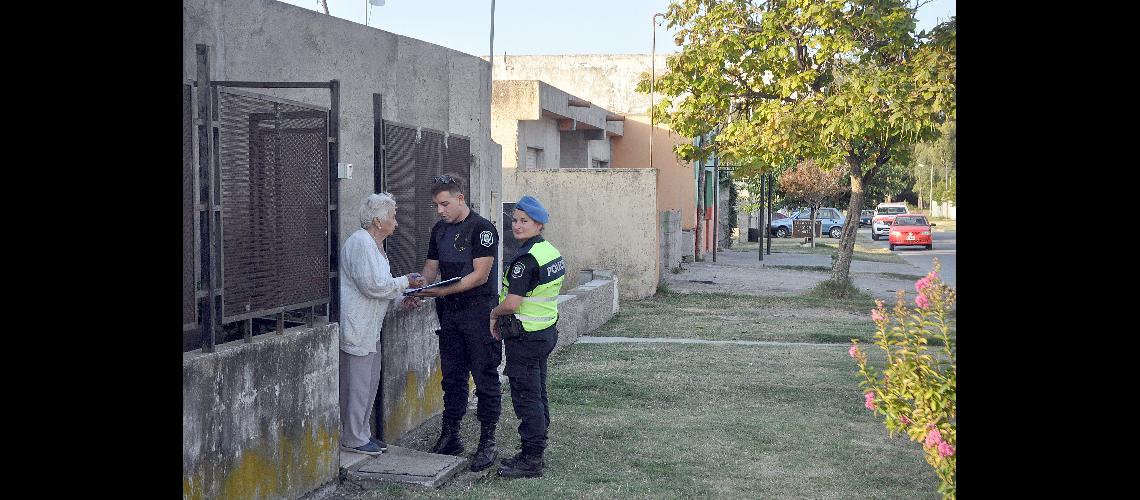 Medio centenar de agentes se dedicaron a los rastrillajes y la búsqueda de Lucas