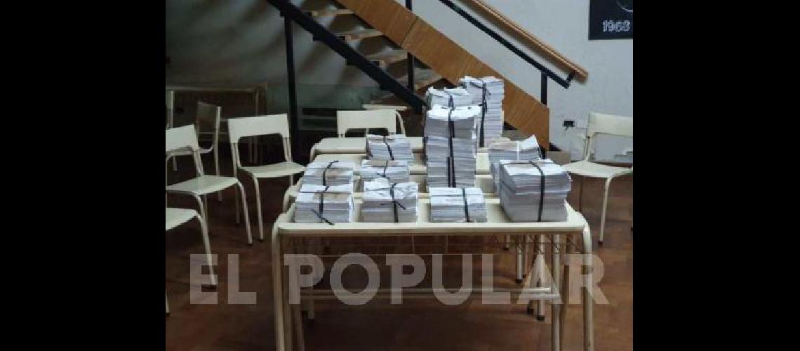 El material consiste en acercar las actividades al hogar.