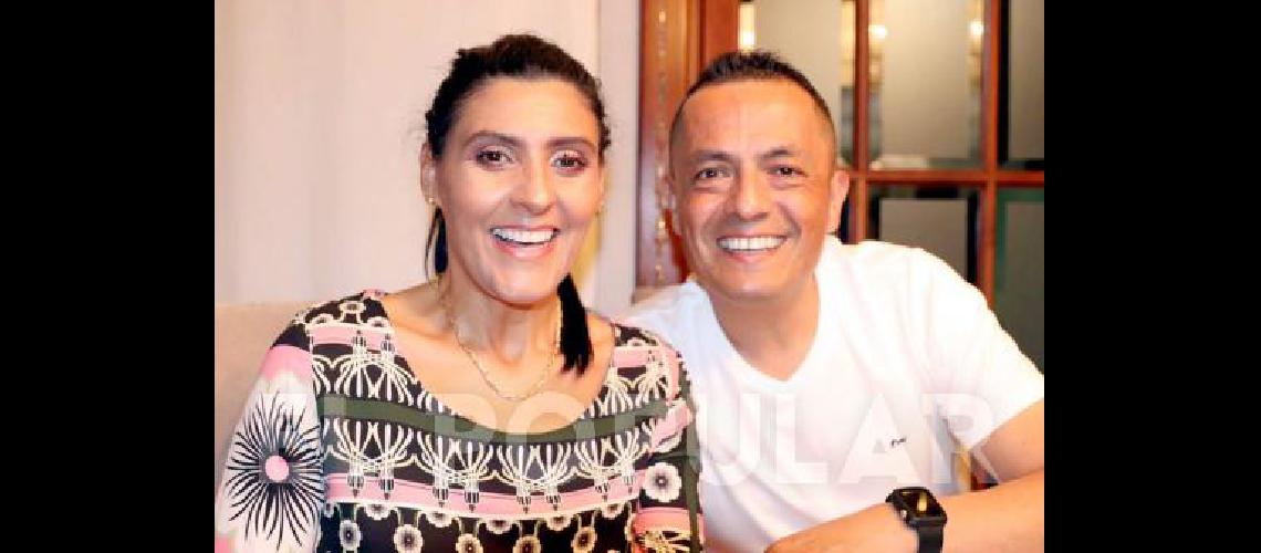 Gustavo Ortega y su esposa Amorina.