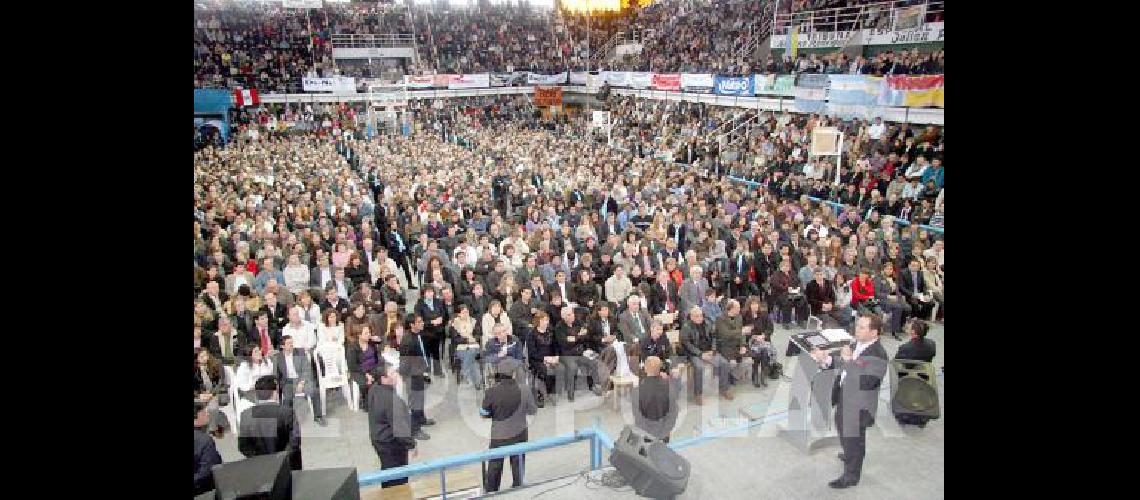 TambiÃ©n de archivo, una imagen del Maxi en el encuentro de 2010.