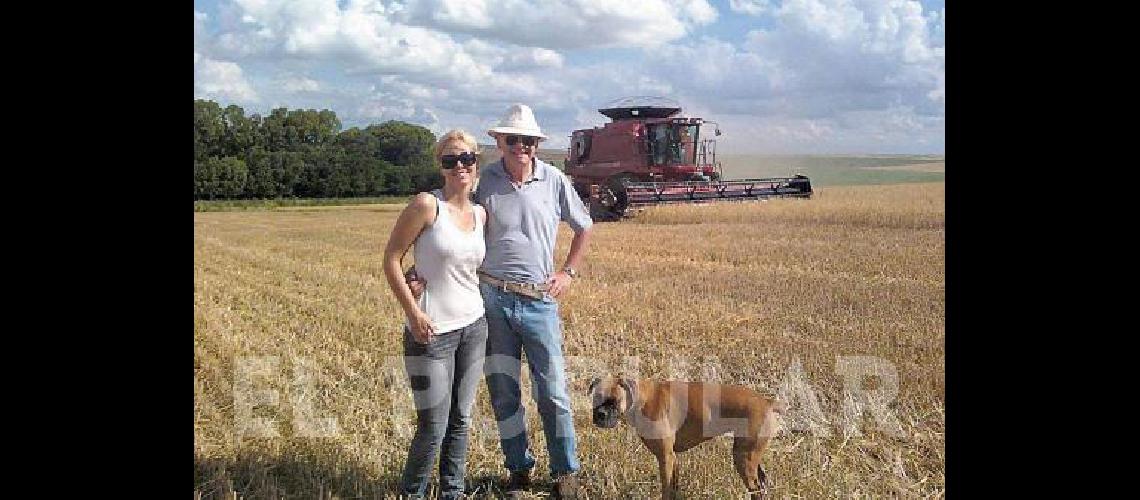 La vida en el campo también tiene aroma de mujer