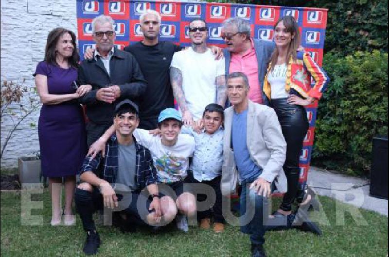 La reconocida actriz se suma al elenco.