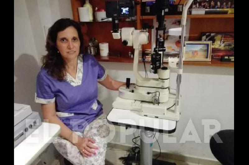 En su completÃ­sima clÃ­nica, que Tachella tiene con su esposo -tambiÃ©n oftalmÃ³logo- Luis Lesiuk.