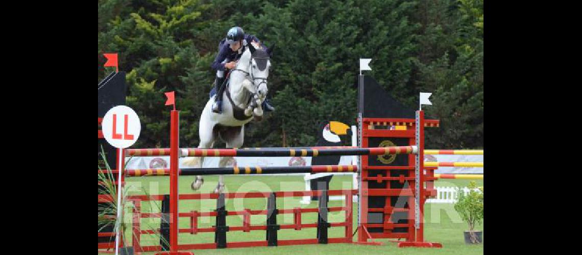 Las dos pistas que utilizarÃ¡ el Campo HÃ­pico Las Sierras para el campeonato Valla Uno.