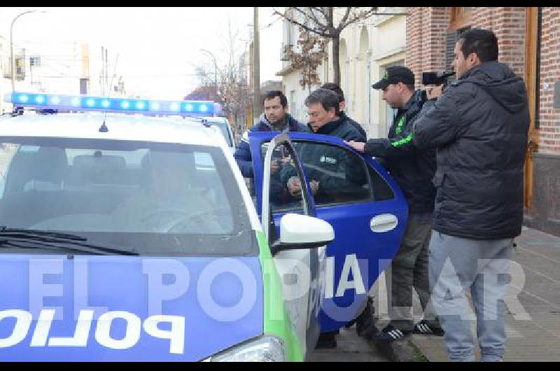 Walter Brun es el segundo detenido en la causa: en la sede de Uocra se lo notificÃ³ de la acusaciÃ³n de extorsiÃ³n y encubrimiento.
