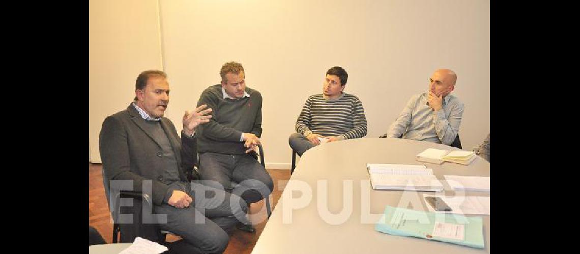 Carlos Orifici y Cesar Longo seÃ±alaron que las pymes industriales "tenemos un problema en el paÃ­s de financiamiento".