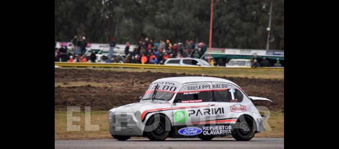 Fernando CurrÃ¡ volviÃ³ a ganar y ahora sacÃ³ mayor ventaja en el campeonato.