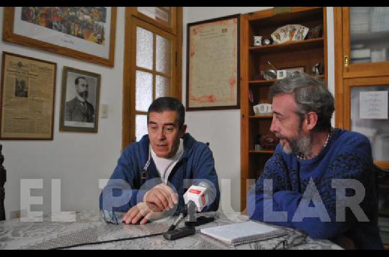 Los presidentes de la Asociación Española y el Centro Vasco realizaron la invitación.