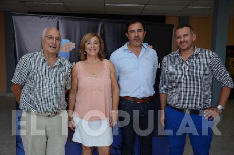 JosÃ© Pizzone, Marcela Lagleyze, Carlos Orifici y CÃ©sar Longo, durante el recambio de autoridades del ex CIO.