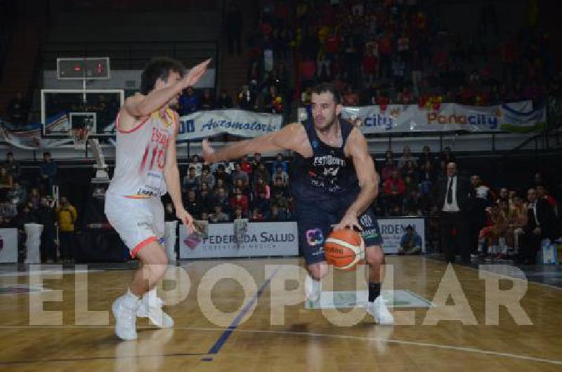 El ala pivote riocuartense Santiago Arese volverÃ¡ a ser el capitÃ¡n del equipo estudiantil en la Liga Argentina.