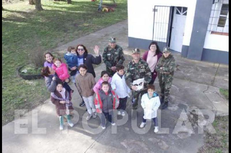 La actividad recreativa, con regalos incluidos, se desarrollÃ³ en diferentes escuelas.