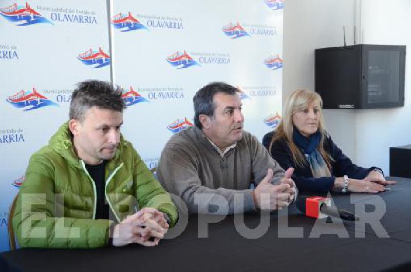 Mauricio Correge, Marcelo Verna y Miriam Mosescu explicaron detalles del TPC en OlavarrÃ­a.