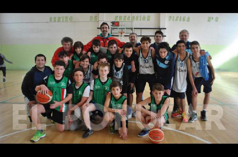 Los más chicos compartieron una jornada a todo básquetbol.