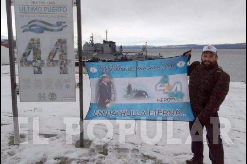 El escultor local se encuentra en Tierra del Fuego.