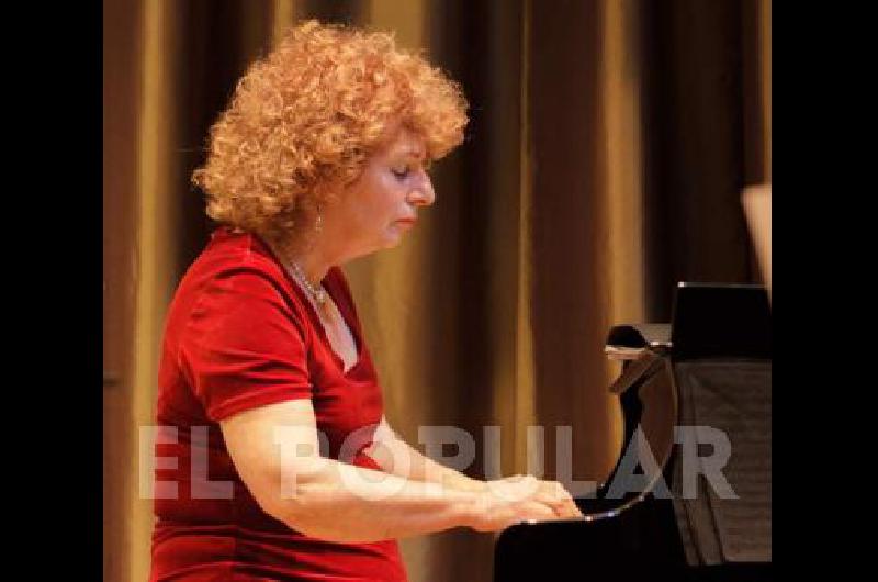 La doctora en música realizará una doble jornada musical en nuestra ciudad, que finalizará con un concierto en el Auditorio del CPCE.