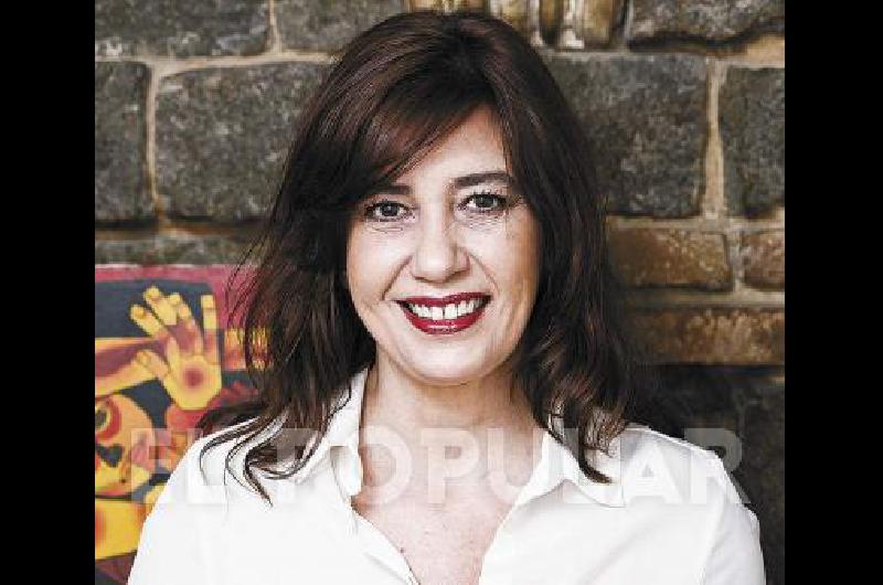 "Entrar a su biblioteca me permitió comprobar hasta qué punto Roberto Sánchez fue papá de Sandro"