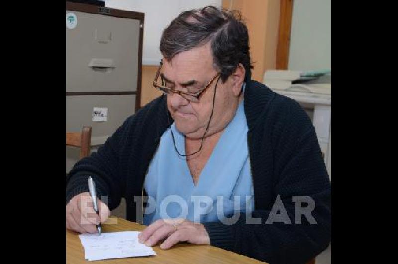 El Dr. Alejandro Vitale, uno de los que se sumÃ³ a la campaÃ±a.