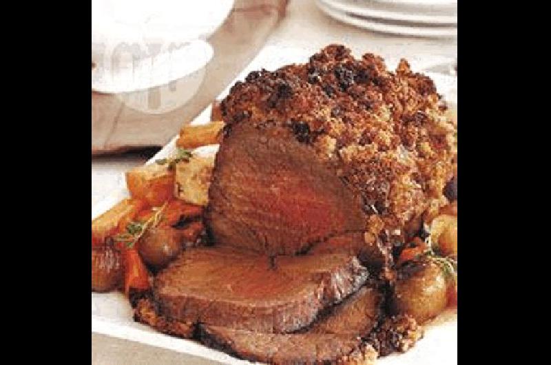 Carne asada al horno con crocante de tomillo y semillas de hinojo
