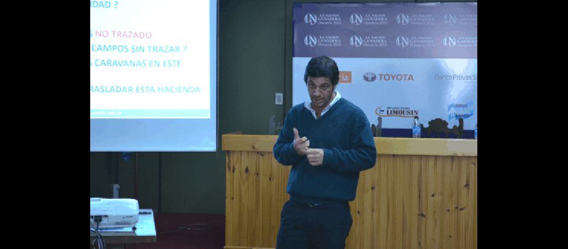 El equipo de la oficina de guÃ­as explicÃ³ en detalle cada uno de los trÃ¡mites.