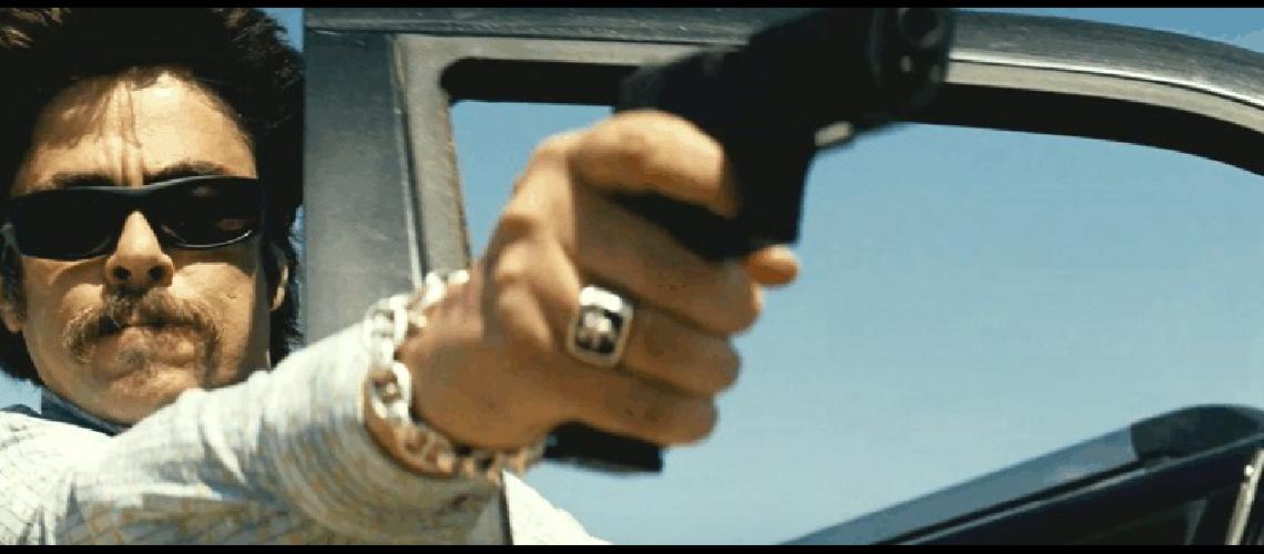 Benicio del Toro, "el Brad Pitt latino"