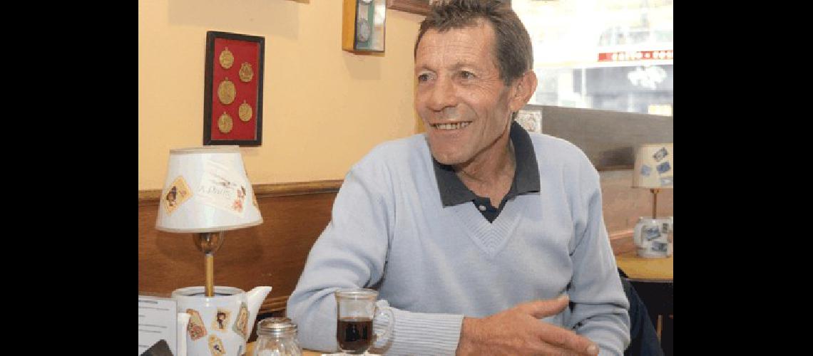AsÃ­ se trabaja, hoy dÃ­a, para instalar las caÃ±erÃ­as. Ayudan las maquinarias.
