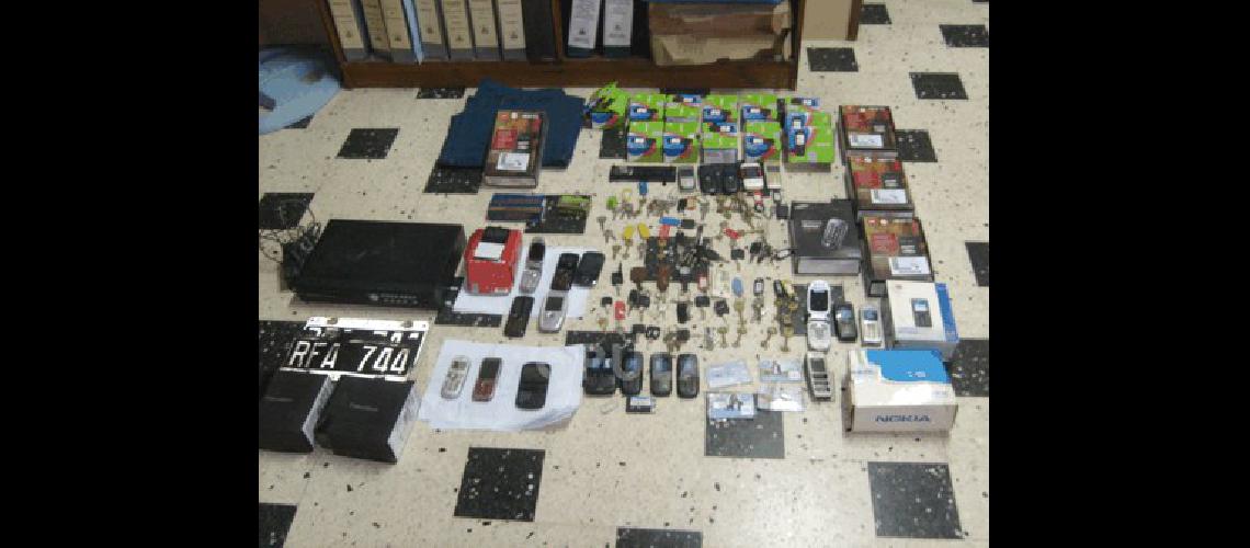 La PolicÃ­a encontrÃ³ toda la carga robada en Loma Negra.