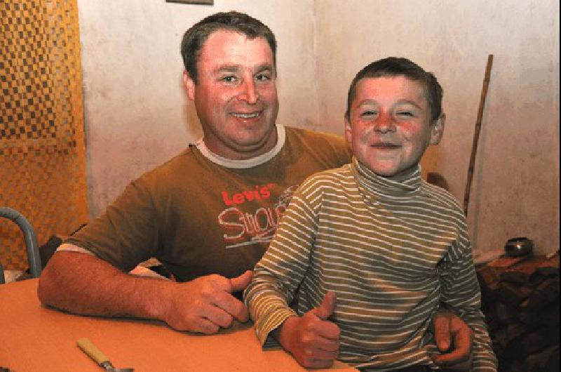 Nicolás tiene 8 años y por su cardiopatÃa congénita fue operado 2 veces. La tercera intervención serÃa clave para mejorar su calidad de vida.